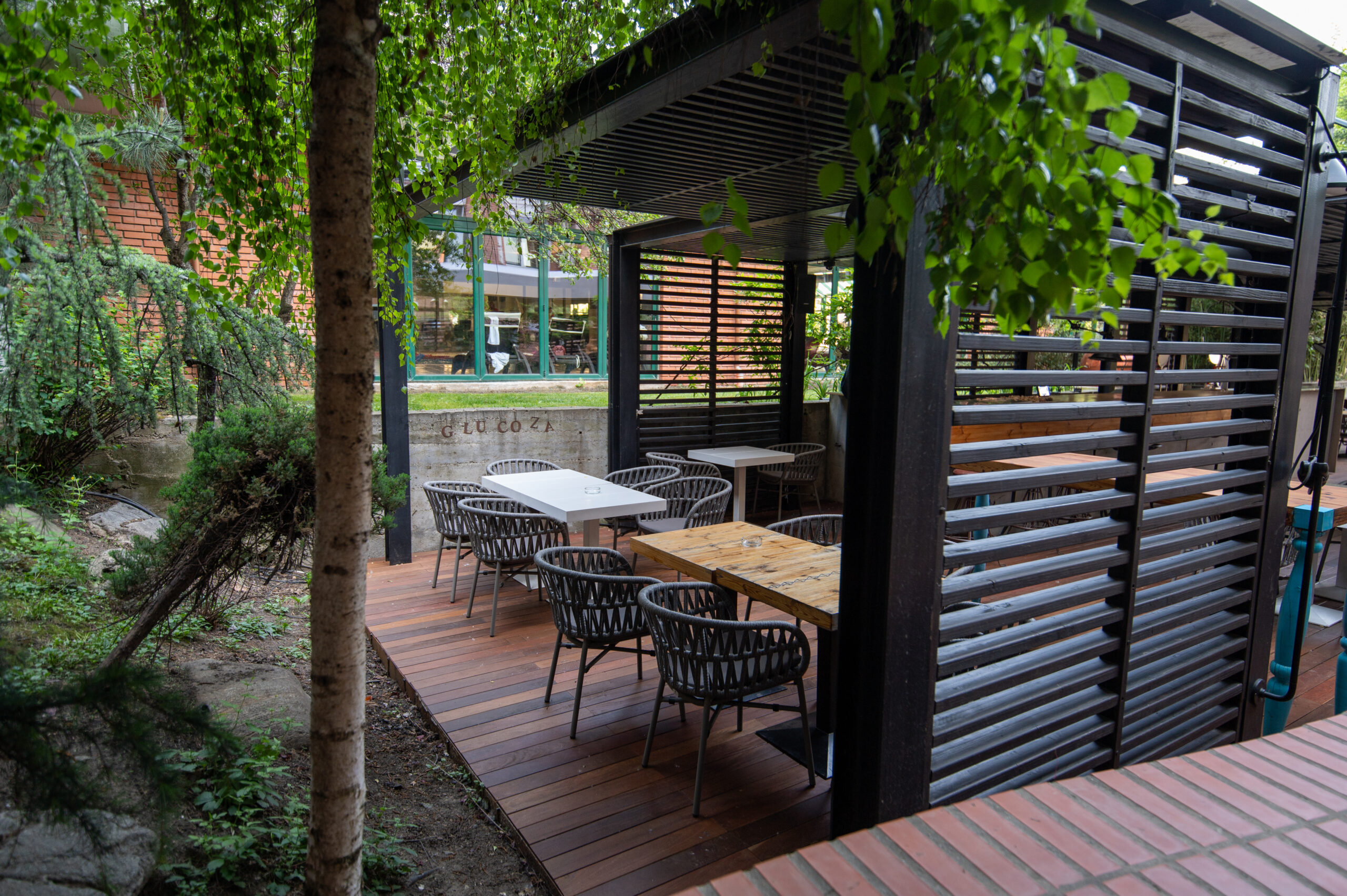 restaurant cu terasa in bucuresti